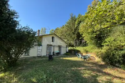 Villa in vendita, Via Montecalvo, Pianoro