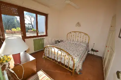 Villino a Schiera in vendita, Via Lago D'iseo, Santa Marinella