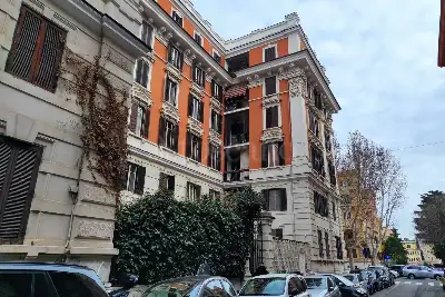 Casa in vendita, Via Novara, Roma