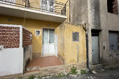Casa Indipendente in vendita, Via Dottore Raimondi, Messina