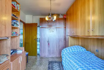 Villa in vendita, Via Statale, Marchirolo