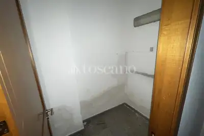 Negozio in vendita, Viale Regione Siciliana , Palermo