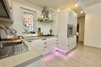 Casa in vendita, Via del Trullo, Roma