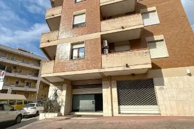 Negozio in vendita, Via Luigi Canepa, Sassari