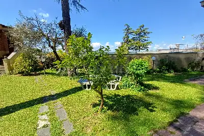 Villa in vendita, Viale Antonio Gramsci, Campagnano di Roma