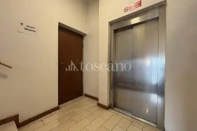 Ufficio in affitto, Viale Famagosta, Milano