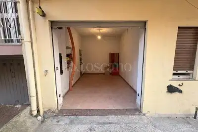 Casa in vendita, Via Carrubara, Reggio di Calabria