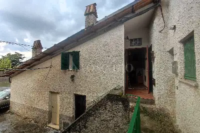 Casa in vendita, Piazzale Roma, Tornimparte