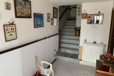 Casa Indipendente in vendita, Via Cona, Serrastretta