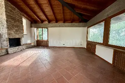 Casa Indipendente in vendita, Via Campiani, Cellatica