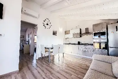 Casa in vendita, Via S'Abba Lughente, Olbia