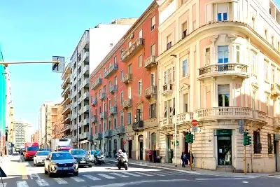 Negozio in vendita, Via Sonnino, Cagliari