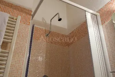 Albergo in vendita, Via della Volta, Brescia