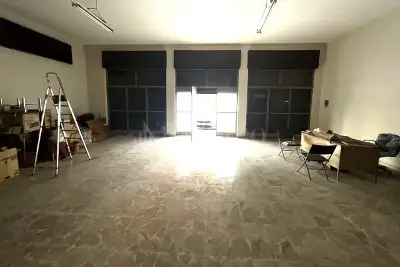 Negozio in vendita, Via Rosso di San Secondo, Catania