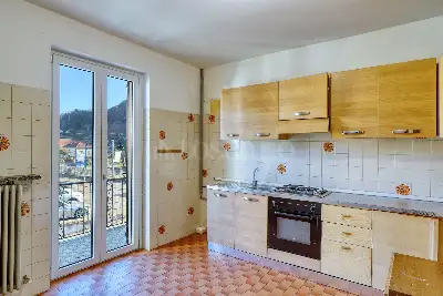 Casa in vendita, Via Statale, Marchirolo