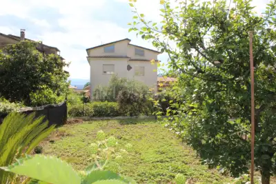 Casa Indipendente in vendita, Via Rodi, Cervaro