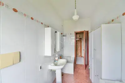 Casa in vendita, Via Sant'Ambrogio, Caslino d'Erba