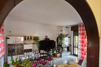 Villa in vendita, Via Monte Rosa, Fagnano Olona