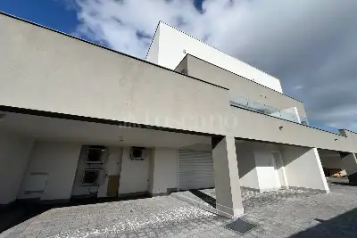 Villa Bifamiliare in vendita, Via Duca degli Abruzzi, San Giovanni la Punta