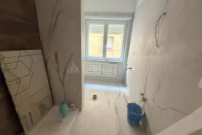 Casa in vendita, Via Cavour, Pomezia