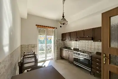 Casa in vendita, Via Abruzzo, L'Aquila