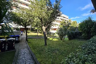 Casa in vendita, Via Umberto Saba, Roma