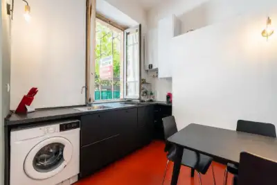 Casa in vendita, Via Sebastiano Veniero, Milano
