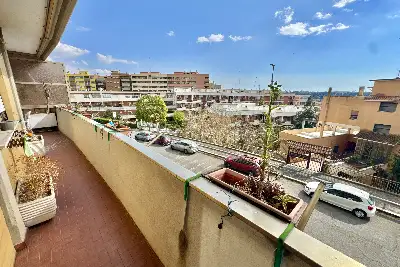 Casa in vendita, Via Vitaliano Rotellini, Roma