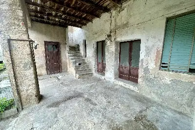 Rustico in vendita, Caino, Via Villa Mattina, Caino