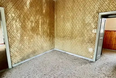 Palazzo in vendita, Via Francesco Tedesco, Avellino