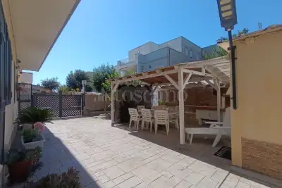 Casa in vendita, Via Ardeatina, Anzio