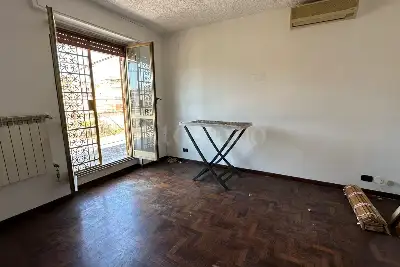 Casa in vendita, Via degli Ontani, Roma