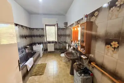 Casa Indipendente in vendita, Via Norcia, Nettuno