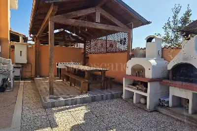 Villa Plurifamiliare in vendita, Via Giuseppe Dechelette, Roma