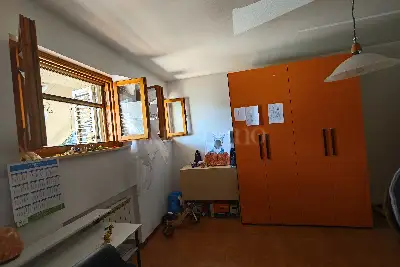 Casa in vendita, Piazza Giuseppe Verdi, Sovicille