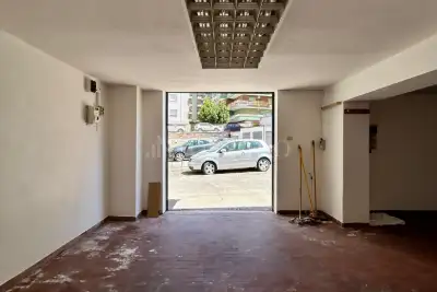 Magazzino in vendita, Via Rockfeller, Sassari