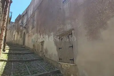 Casa in vendita, Via Chiaramonte, Erice