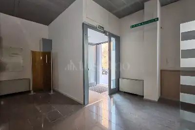 Negozio in vendita, Piazza Giovanni Paolo II , San Vito dei Normanni