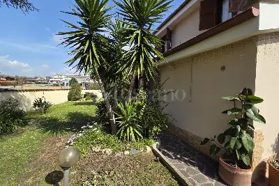 Villa in vendita, Via Luigi Savignoni, Roma