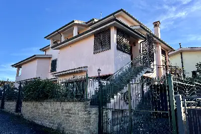 Villa Bifamiliare in vendita, Via Elini, Fiumicino