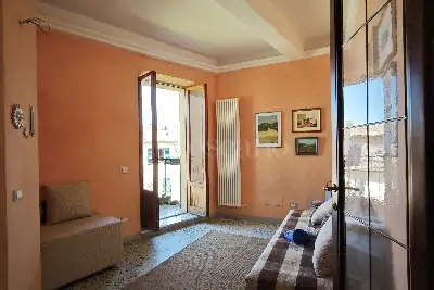 Casa in vendita, Pian dei Mantellini, Siena