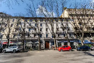 Casa in vendita, Via Cadore, Milano