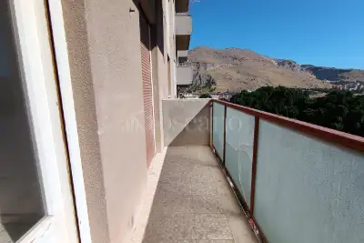 Casa in vendita, Via Bronte, Palermo