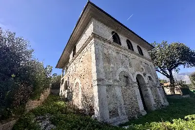 Casa Indipendente in vendita, Via L. Cadorna , Minturno
