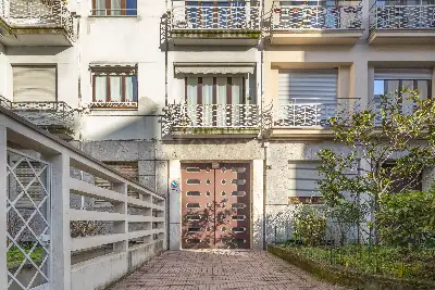 Casa in vendita, Via Antonio Bazzini, Milano