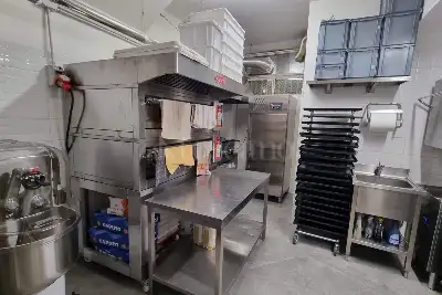 Attività Commerciale in vendita, Piazza Tola 35, Sassari