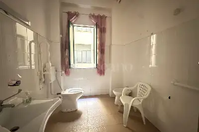 Casa in vendita, Piazza Santa Maria di Gesù , Catania