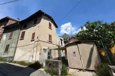 Casa Indipendente in vendita, Via Capolino, Lecco
