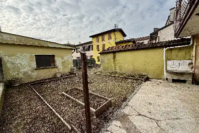 Casa Indipendente in vendita, Via Giorgio Amendola, Roncadelle