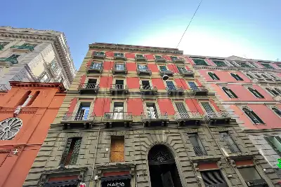 Casa in vendita, Via Domenico Morelli, Napoli